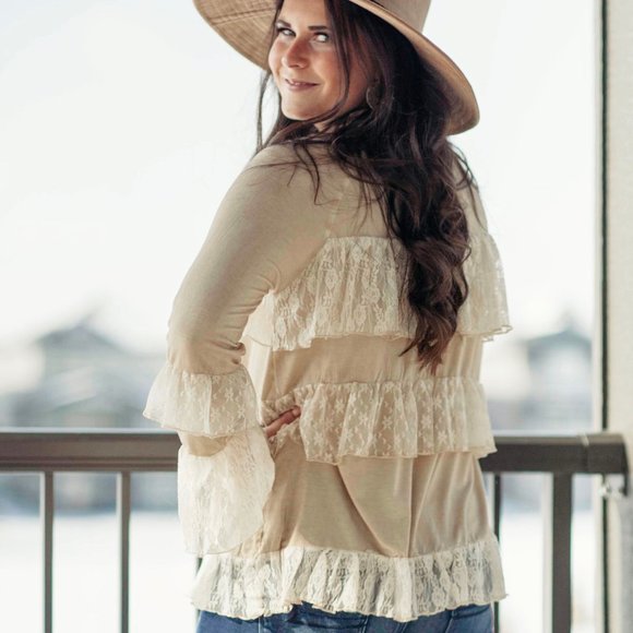 🔥LAST ONE🔥The Champagne Ruffles Blouse - Picture 4 of 4